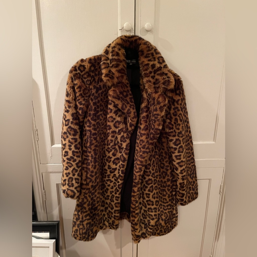 Zara Leopard Faux Fur - Sz Medium